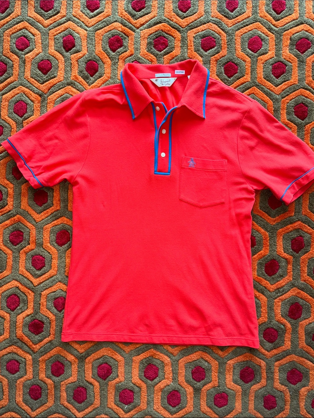 MAKE OFFER! Original Penguin Polo with Blue Trim Men's M Munsingwear